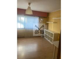 Estudio en venta en Vigo photo 0