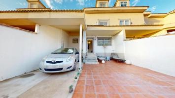 Adosada en venta en Horcajo de Santiago, Castilla la mancha photo 0