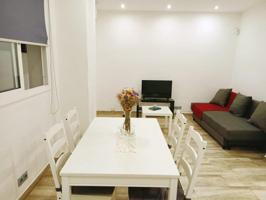 Estudio en venta en Barcelona, El Carmel photo 0