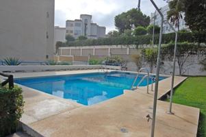 Estudio en venta en Torremolinos, Montemar photo 0