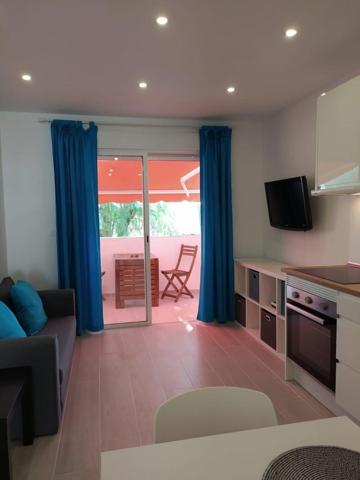 Estudio en venta en Arona, Costa del Silencio-Las Galletas photo 0