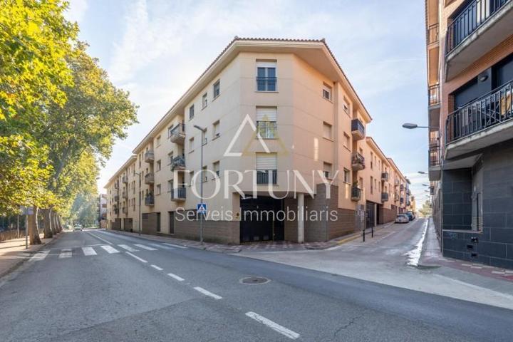 Piso en venta en Montbrió del Camp, Cataluña photo 0