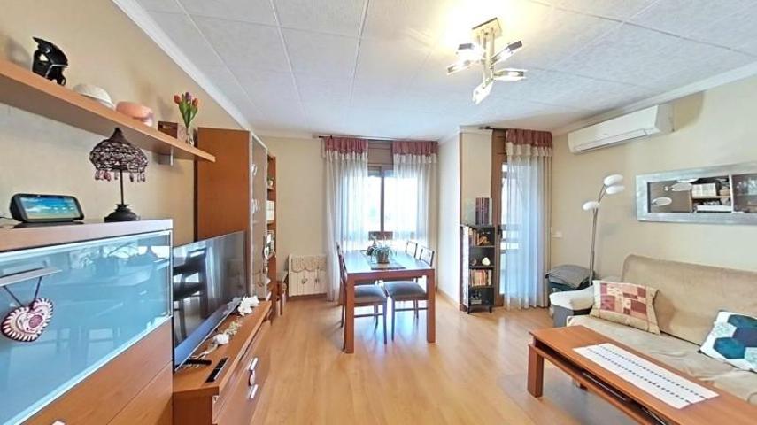 Piso en venta en Granollers, Congost photo 0