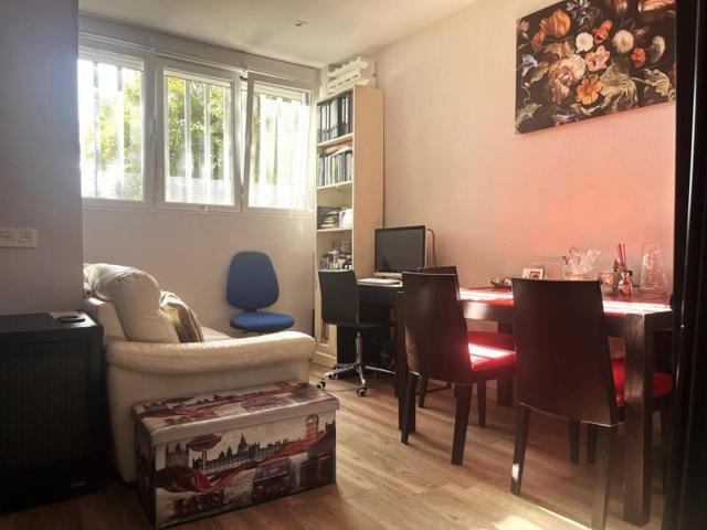 Estudio en venta en Madrid, Pueblo Nuevo photo 0