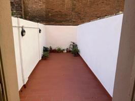 Estudio en venta en Barcelona, Fort Pienc photo 0