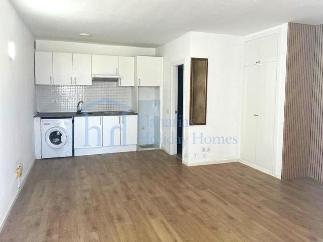 Estudio en venta en Adeje photo 0