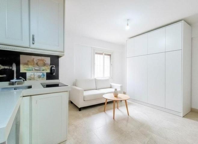 Estudio en venta en Madrid, Chamartin photo 0