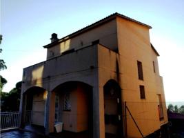 Chalet en venta en Maçanet de la Selva photo 0