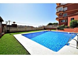 Estudio en venta en Torremolinos, Montemar photo 0