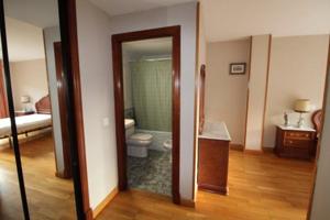 Piso en venta en Oviedo, Los Prados photo 0