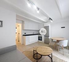 Estudio en venta en Barcelona, Sants photo 0