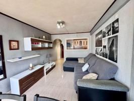 Apartamento en venta en Benalmádena, Benalmádena Costa photo 0