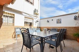 Adosada en venta en Peligros, Vega de granada zona noroeste photo 0