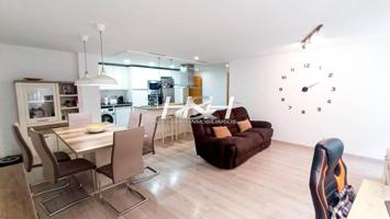 Piso en venta en Godella, Barranquet - El Salvador photo 0