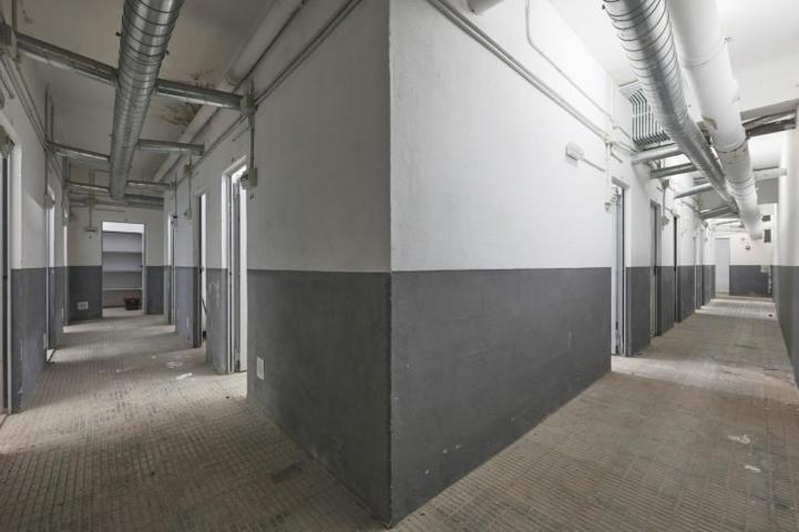 Trastero en venta en Barcelona, Sant Antoni photo 0
