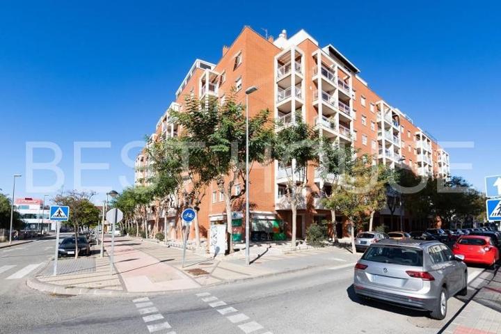 Piso en venta en Murcia, El Puntal photo 0