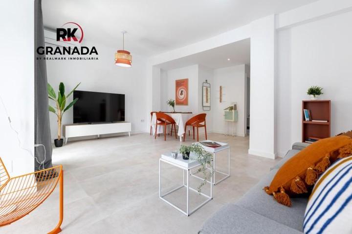 Piso en venta en Granada, Recogidas photo 0