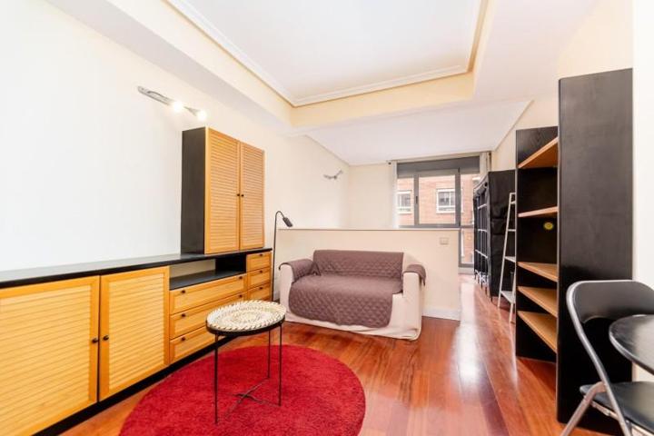 Estudio en venta en Madrid, Gaztambide photo 0
