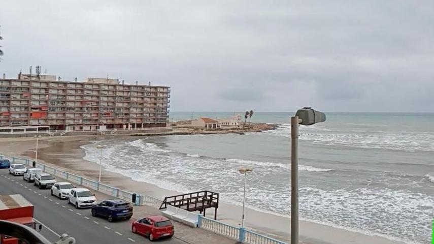Apartamento en venta en Torrevieja, Centro photo 0