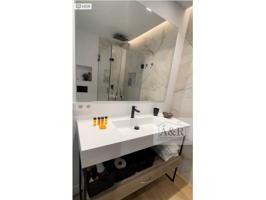 Estudio en venta en Madrid, Almagro photo 0