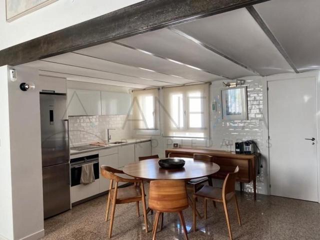 Estudio en venta en Barcelona, Dreta de l´Eixample photo 0