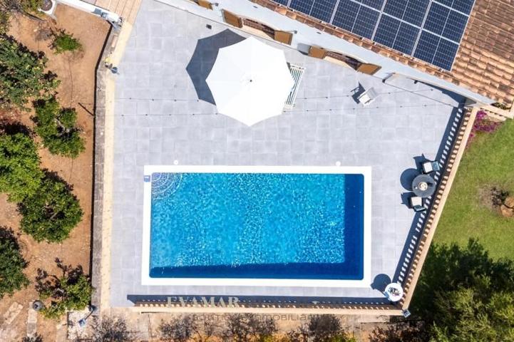 Chalet en venta en Bunyola, Bunyola photo 0