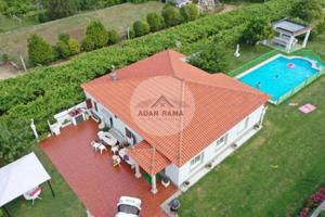 Casa en venta en Sanxenxo photo 0