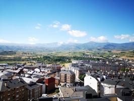 Habitación en alquiler en Ponferrada, Calle Monasterio de Carracedo, 24401 photo 0