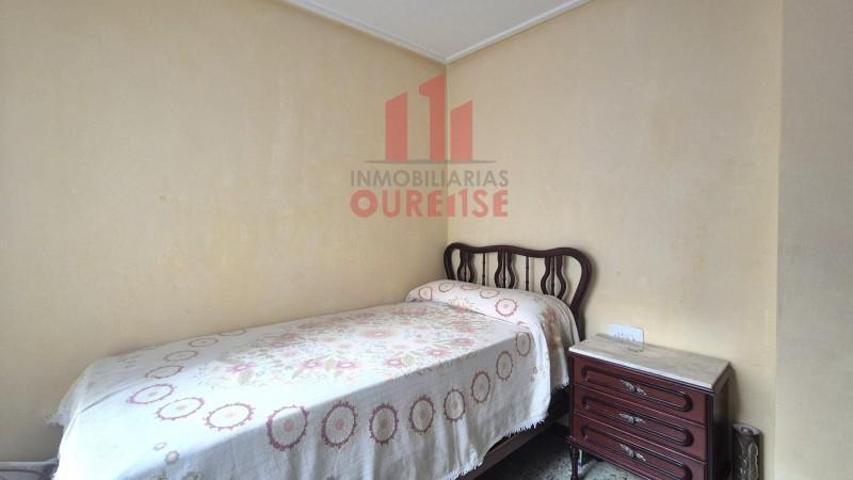 Habitación en alquiler en Ourense, Couto photo 0