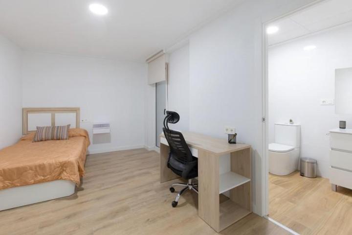 Habitación en alquiler en Elche, Centro photo 0