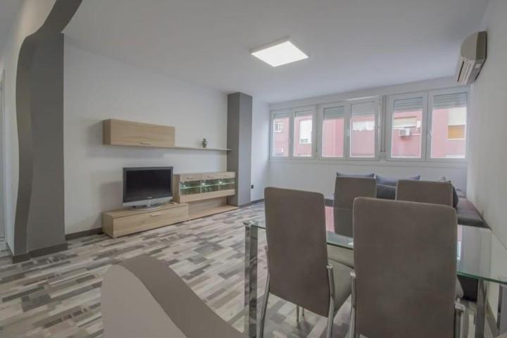 Habitación en alquiler en Almería, Zapillo photo 0