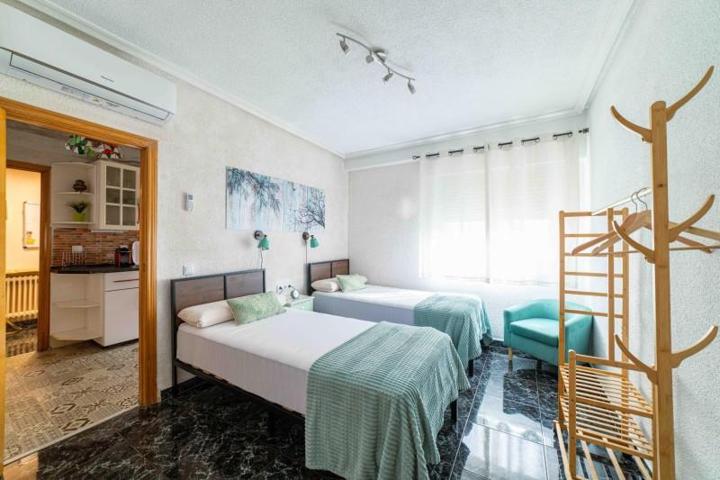 Habitación en alquiler en Zamora, La Candelaria photo 0