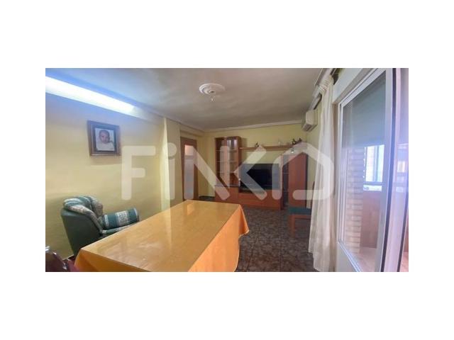 Habitación en venta en Jaén, Políg. del Valle photo 0