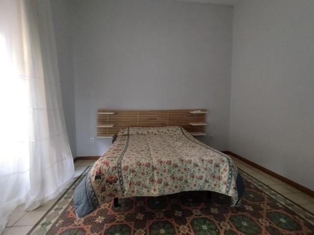 Habitación en alquiler en Badajoz, Centro photo 0