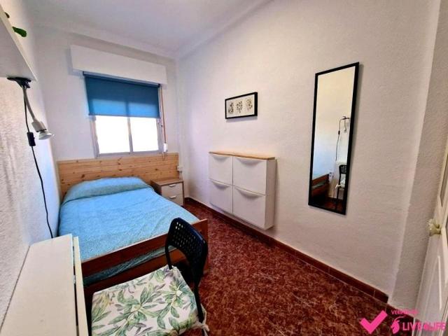 Habitación en alquiler en Sevilla, Barriada la Palmilla, 41009 photo 0