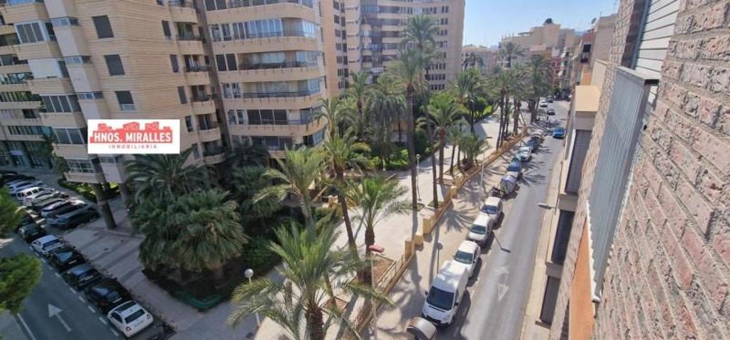 Habitación en alquiler en Elche, Centro photo 0