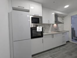 Habitación en alquiler en Albacete, Ensanche-Franciscanos photo 0