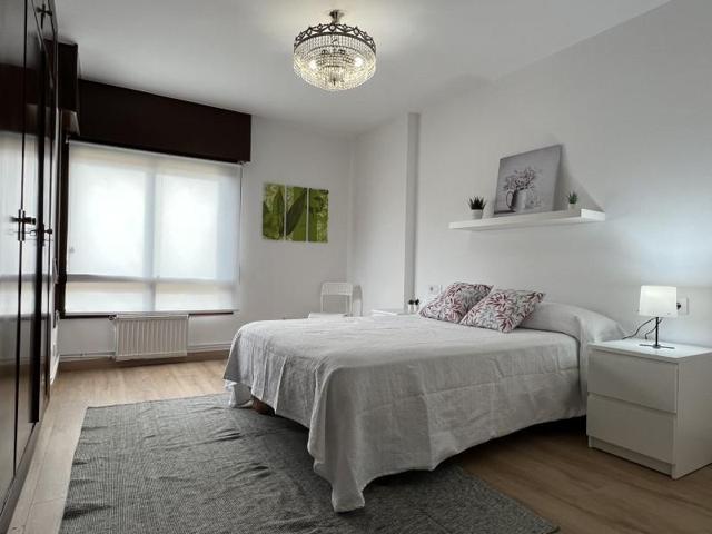 Habitación en alquiler en Pontevedra photo 0