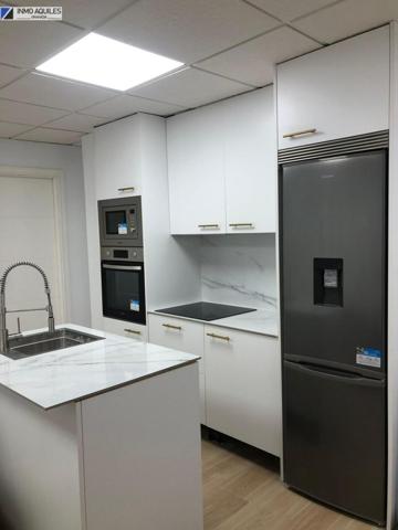 Habitación en alquiler en Granada, Centro photo 0