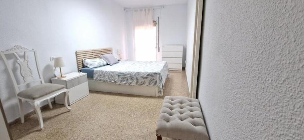 Habitación en alquiler en Córdoba, EL CARMEN photo 0