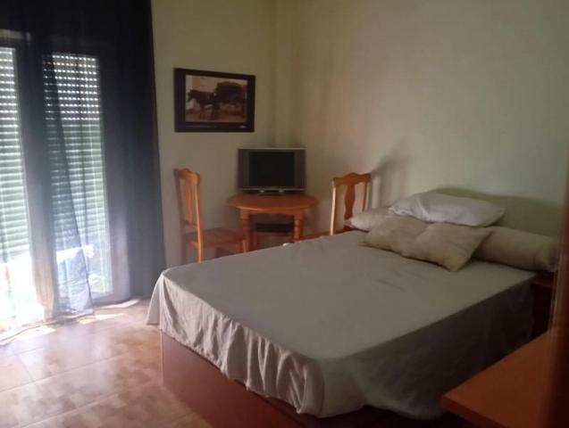 Habitación en alquiler en Granada, Zaidin photo 0