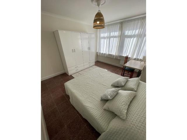 Habitación en alquiler en A Coruña photo 0