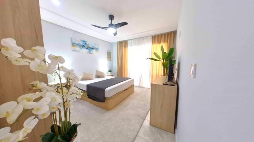 Habitación en alquiler en Alicante, Pla del bon repos photo 0