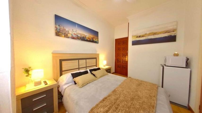 Habitación en alquiler en Alicante, Centro photo 0