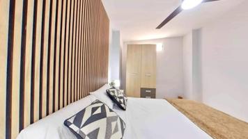 Habitación en alquiler en Alicante, Plaza de toros - Mercado Central photo 0