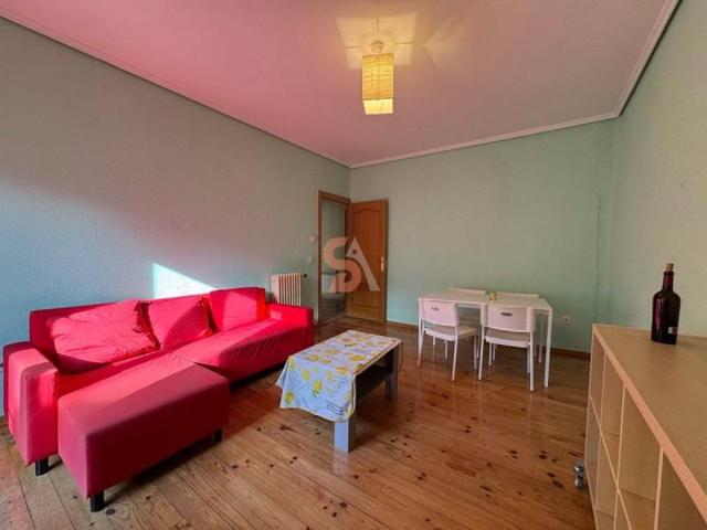 Piso en alquiler en Valladolid, Centro photo 0