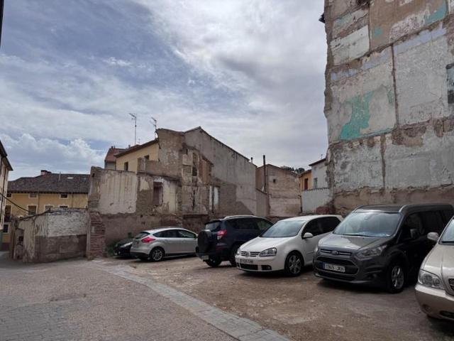 Parcela en venta en Calatayud, Centro photo 0