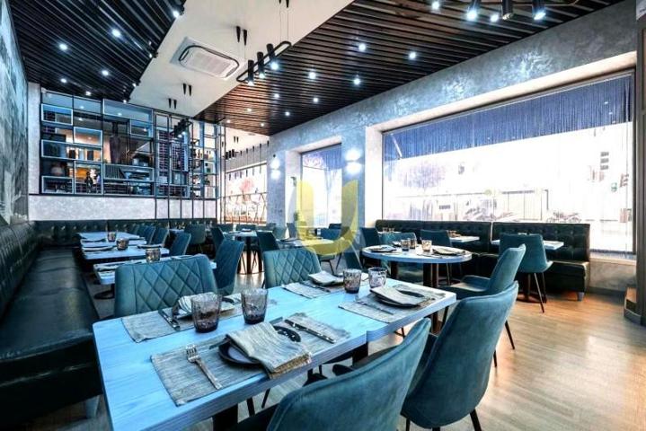 Local comercial en alquiler en Madrid photo 0