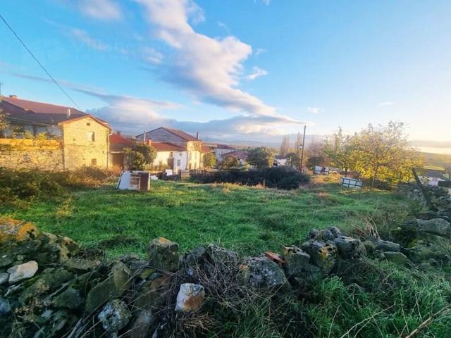 Parcela en venta en Villarcayo de Merindad de Castilla la Vieja photo 0