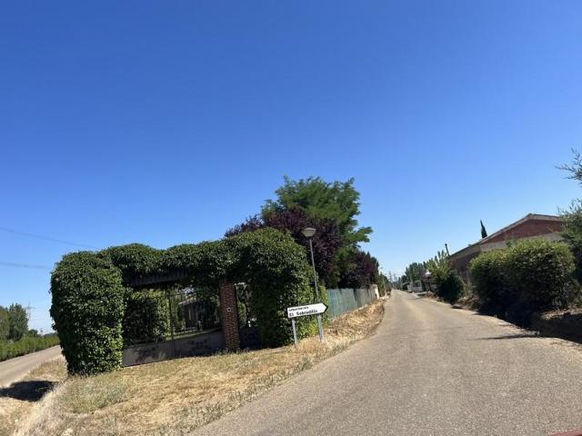 Parcela en venta en Grijota photo 0